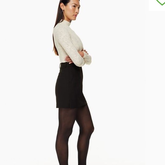 Aritzia Babaton Shapelace Mockneck Long Sleeve Cream Cropped Blouse - Picture 2 of 13